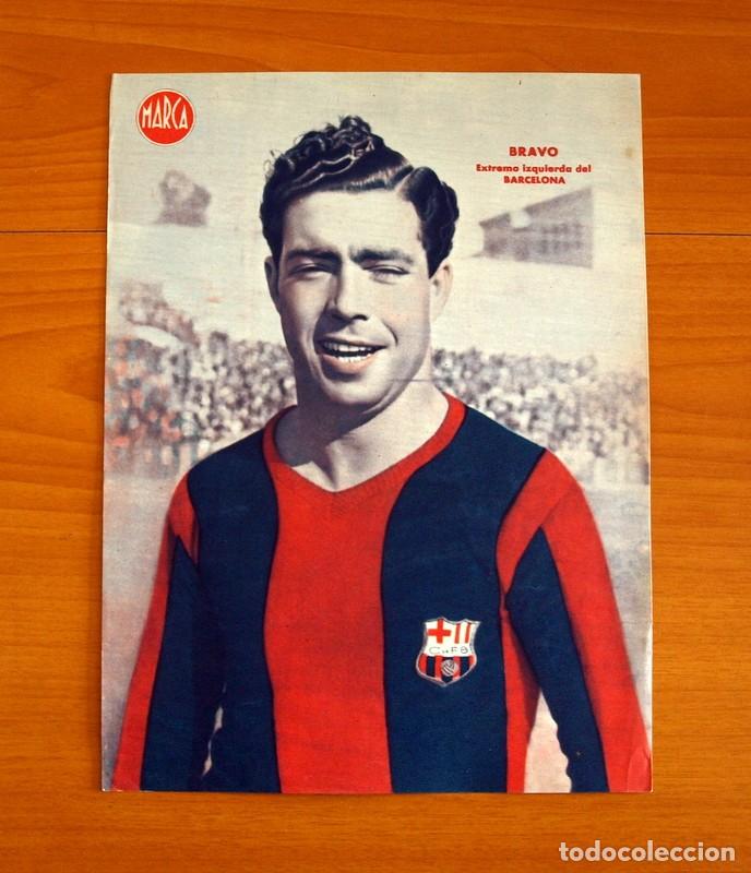 Coleccionismo deportivo: Barcelona - Bravo Extremo Izquierda - L&aacute;mina de Marca a&ntilde;os 40 - Tama&ntilde;o 23,5x32 cm.