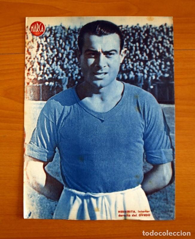 Coleccionismo deportivo: Oviedo - Herrerita Interior Derecha - L&aacute;mina de Marca a&ntilde;os 40 - Tama&ntilde;o 23,5x32 cm.