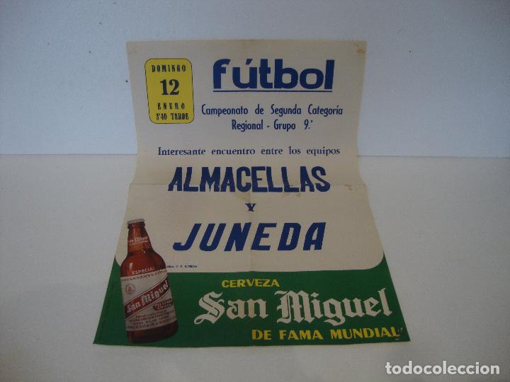 Coleccionismo deportivo: CARTEL POSTER FUTBOL ALMACELLES JUNEDA PUBLICIDAD CERVEZA SAN MIGUEL