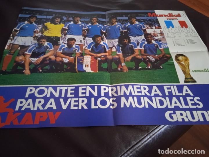 Collectionnisme sportif: Poster de la Selecci&oacute;n de Francia..Mundial M&eacute;xico 1986. 55x41 CMS. Diario 16