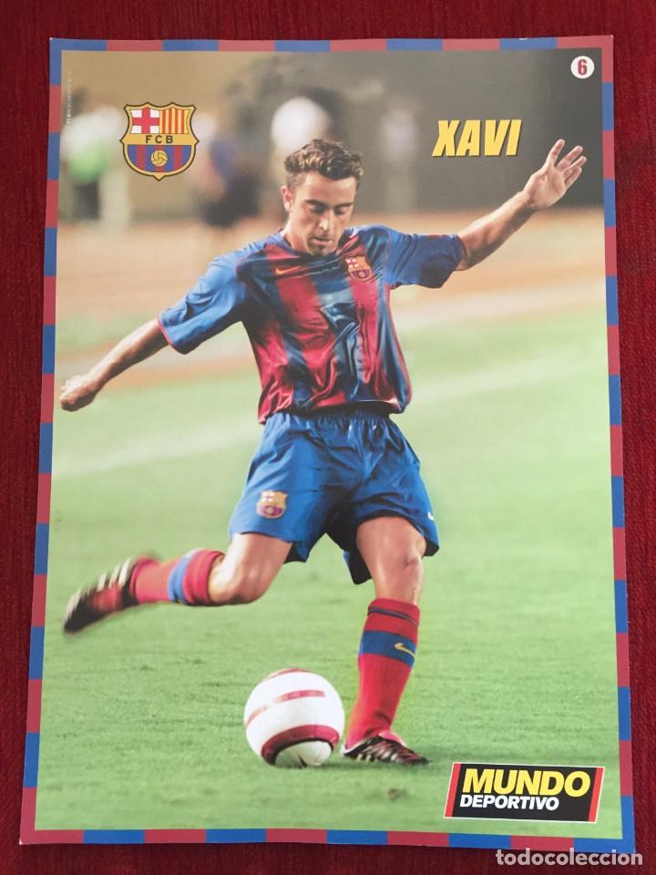 Collectionnisme sportif: CARTEL POSTER MUNDO DEPORTIVO LIGA TEMPORADA 2004 2005 CROMO JUGADOR XAVI HERNANDEZ # 6