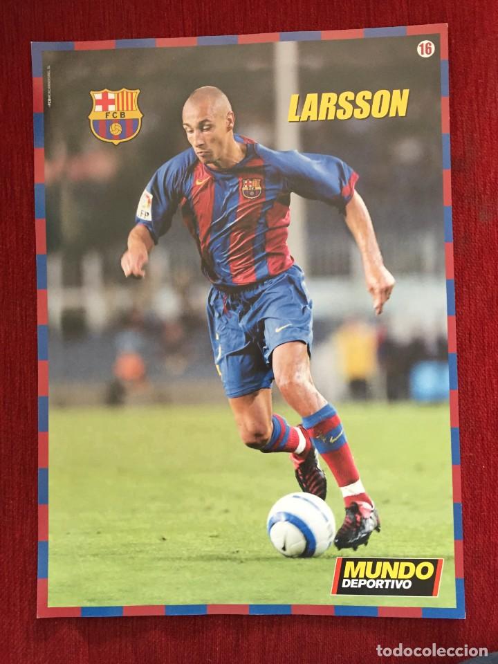 Collectionnisme sportif: CARTEL POSTER MUNDO DEPORTIVO LIGA TEMPORADA 2004 2005 CROMO JUGADOR LARSSON # 16