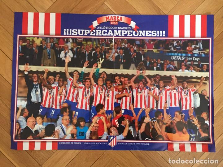 Collectionnisme sportif: CARTEL POSTER PLANTILLA CAMPEONES SUPERCOPA EUROPA ATLETICO MADRID 2010 INTER MILAN