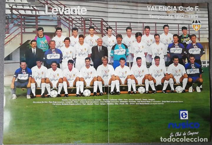 Coleccionismo deportivo: ANTIGUO POSTER VALENCIA C.F TEMPORADA1992-93. DIARIO LEVANTE