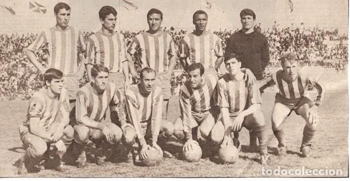 Sammelleidenschaft Sport: CD.M&Aacute;LAGA: Gran recorte de un equipo de la temporada 64-65 con VEL&Aacute;ZQUEZ, PEPILLO y BERRUEZO