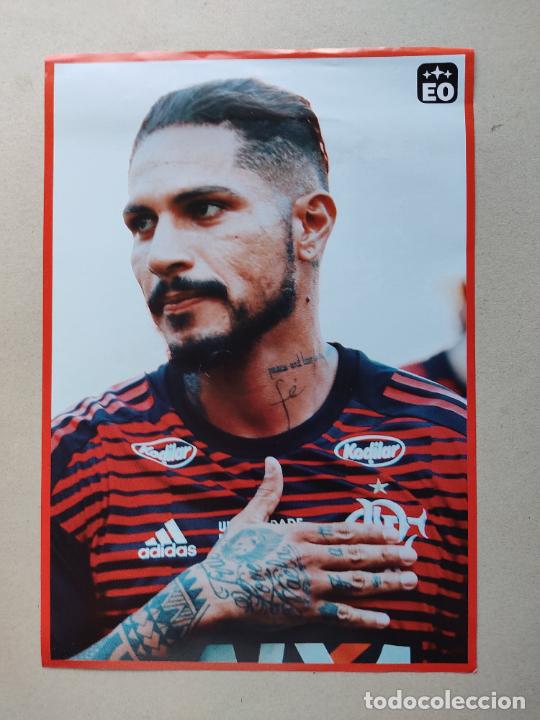 Coleccionismo deportivo: POSTER CARTEL PAOLO GUERRERO FLAMENGO PERU EO, PUBLICADO EN AM&Eacute;RICA, MIDE 23 X 34 CM