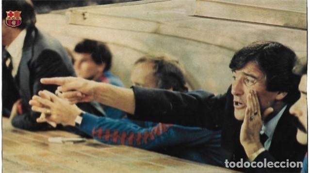 Coleccionismo deportivo: BAR&Ccedil;A: Gran recorte de TERRY VENABLES en el banquillo. - Foto 1