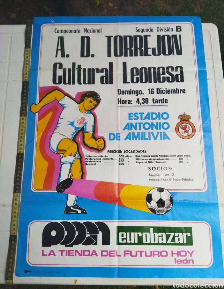 Coleccionismo deportivo: A.D. TORREJON & CULTURAL LEONESA - Foto 1