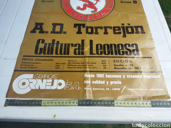 Coleccionismo deportivo: A.D. TORREJON & CULTURAL LEONESA - Foto 2