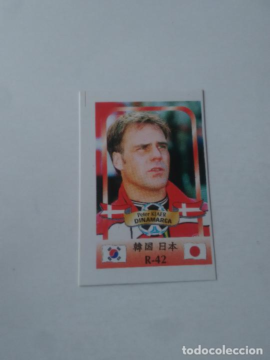 Collezionismo sportivo: 42 PETER KJAER SELECCI&Oacute;N DINAMARCA CROMO STICKER FUTBOL MUNDIAL 2002 WORLD CUP 02 REYAUCA