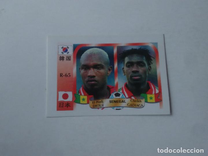 Coleccionismo deportivo: 65 EL HADJ DIOUF CHEIKH GADIAGA SELECCI&Oacute;N SENEGAL CROMO FUTBOL MUNDIAL 2002 WORLD CUP 02 REYAUCA