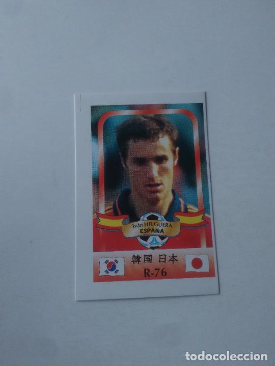 Coleccionismo deportivo: 76 HELGUERA SELECCI&Oacute;N ESPA&Ntilde;A STICKER CROMO FUTBOL MUNDIAL 2002 WORLD CUP 02 REYAUCA
