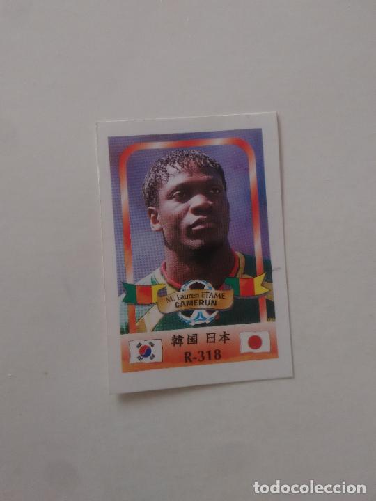 Coleccionismo deportivo: 318 M. LAUREN ETAME SELECCI&Oacute;N CAMERUN STICKER CROMO FUTBOL MUNDIAL 2002 WORLD CUP 02 REYAUCA