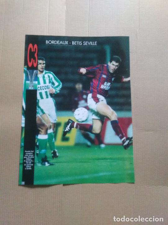 Coleccionismo deportivo: JOVEN ZINEDINE ZIDANE GIRONDINS BURDEOS Y JAIME REAL BETIS POSTER 1 PAGINA REVISTA EN FRANCES