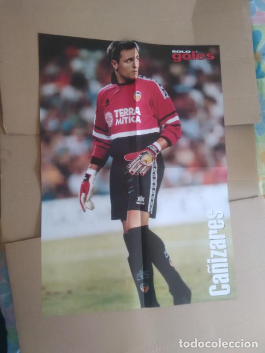 Collectionnisme sportif: SANTI CA&Ntilde;IZARES VALENCIA HUGO LEAL ATLETICO MADRID DOBLE P&Oacute;STER 4 PAG REVISTA SOLO GOLES FUTBOL