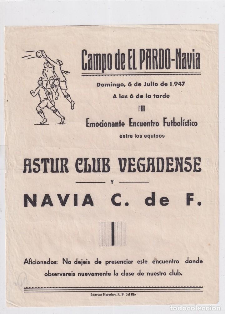 Coleccionismo deportivo: Cartelito Campo del El Pardo Navia. Astur Club Vegadense. Navia club de futbol. 21 x 16 cm