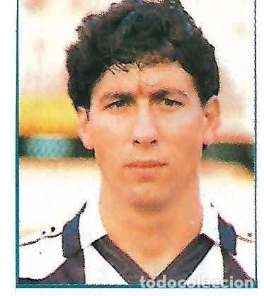 Collezionismo sportivo: CD. CASTELL&Oacute;N: Recorte de MANCHADO. 1989