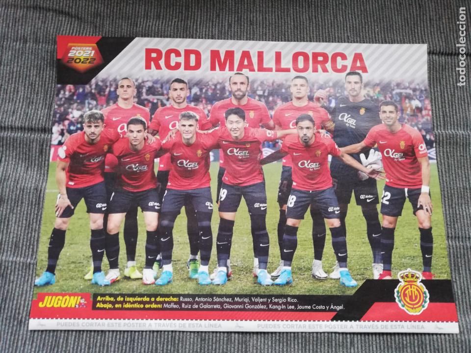 Sammelleidenschaft Sport: POSTER ALINEACION MALLORCA JEREMIAS LEDESMA CADIZ REVISTA JUGON 2021 2022 21 22 TAMA&Ntilde;O FOLIO