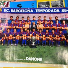 Coleccionismo deportivo: CARTEL DANONE FUTBOL CLUB BARCELONA TEMPORADA 85-86 - MEDIDA 70X40 CM. Lote 376301229