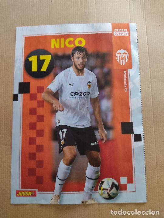 Collezionismo sportivo: NICO GONZALEZ VALENCIA 22-23 P&Oacute;STER 1 P&Aacute;G REVISTA JUG&Oacute;N LIGA FUTBOL 2022-2023