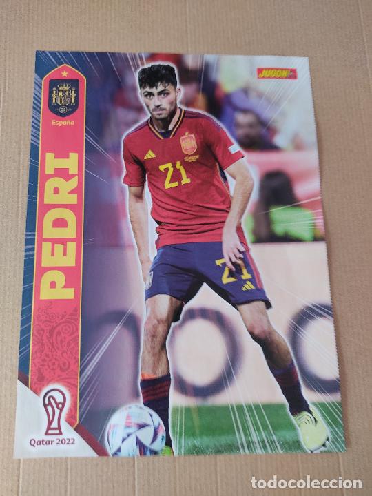 Coleccionismo deportivo: PEDRI EQUIPO ESPA&Ntilde;A SELECCION ESPA&Ntilde;OLA MUNDIAL QATAR 2022 DOBLE P&Oacute;STER 1 P&Aacute;G REVISTA JUG&Oacute;N