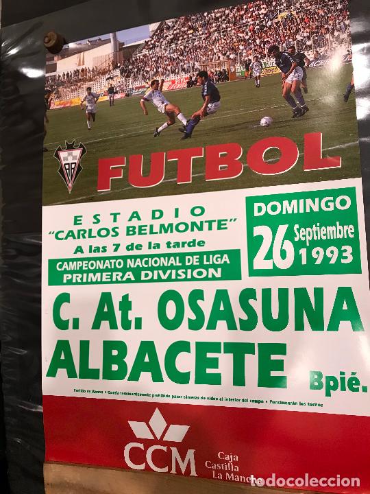Colecionismo desportivo: C.At. Osasuna Albacete Balompi&eacute; primera division 26 septiembre 1993 mide 50x69 Carlos Belmonte