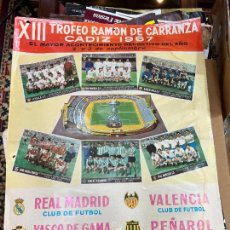 Coleccionismo deportivo: CARTEL XIII TROFEO CARRANZA CADIZ 1968 - MADRID - VASCO GAMA - VALENCIA - PEÑAROL - 86X62 CM