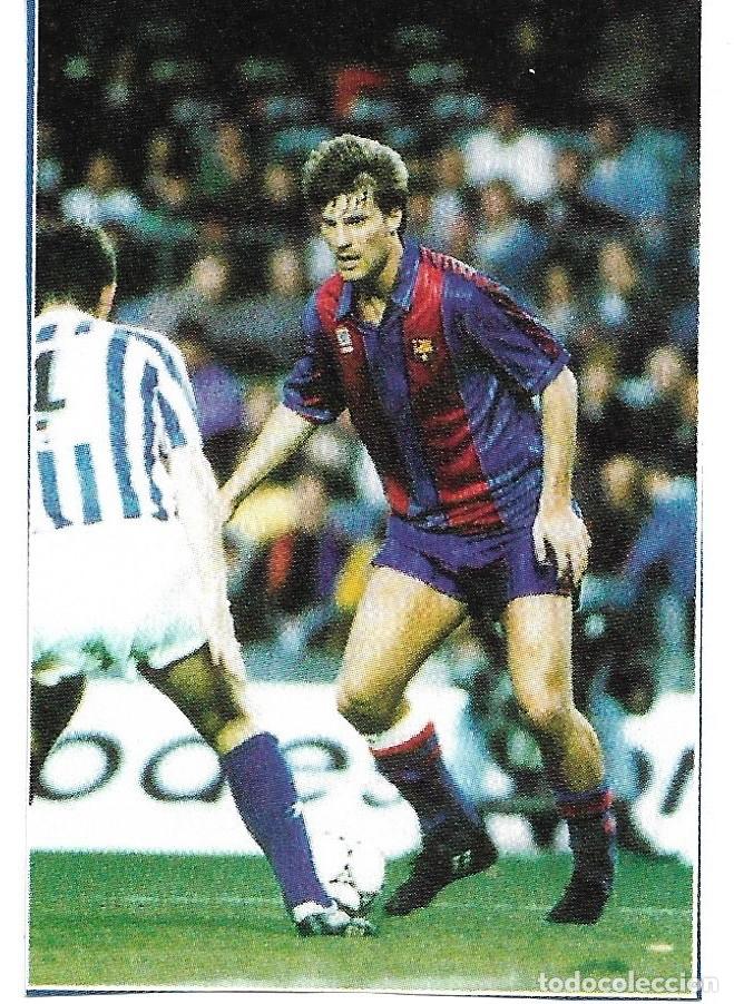 Coleccionismo deportivo: BAR&Ccedil;A: Recorte de LAUDRUP encarando a un rival - Foto 1