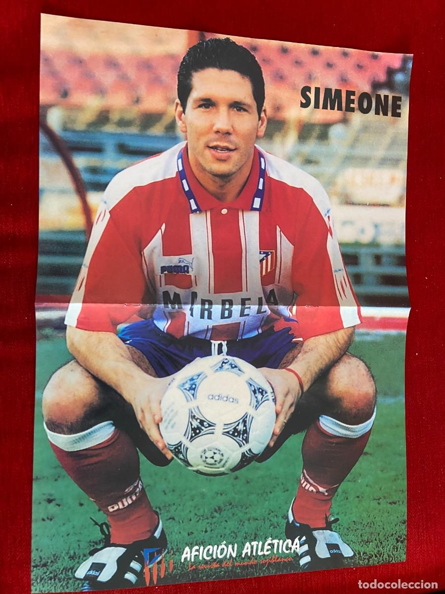 Collectionnisme sportif: DOBLE POSTER ATLETICO MADRID DIEGO PABLO SIMEONE Y PLANTILLA CARICATURAS TEMPORADA 1993 1994