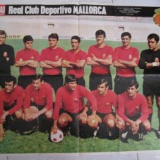 Collezionismo sportivo: CARTEL POSTER - REAL CLUB DEPORTIVO MALLORCA - 50X66 - TEMPORADA 1969-70 - LA ACTUALIDAD ESPAÑOLA