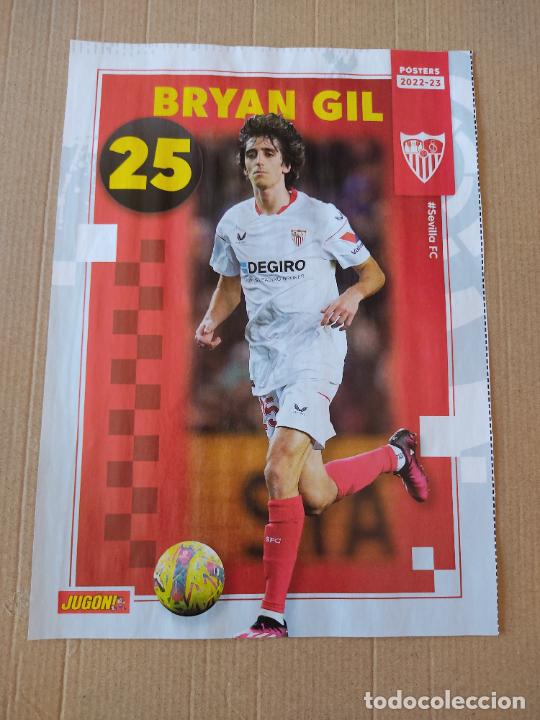 Colecionismo desportivo: BRYAN GIL SEVILLA EDGAR BAD&Iacute;A ELCHE LIGA FUTBOL 22-23 DOBLE P&Oacute;STER 1 P&Aacute;G REVISTA JUG&Oacute;N 2022-2023