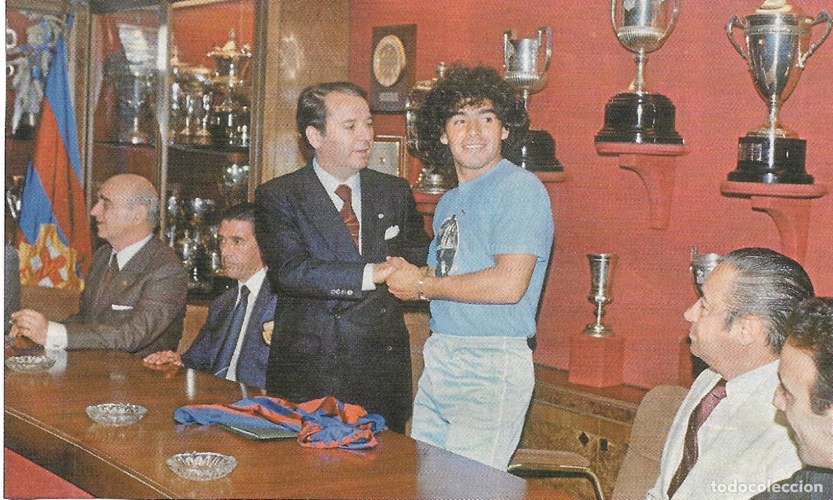 Collectionnisme sportif: Recorte de MARADONA con N&Uacute;&Ntilde;EZ