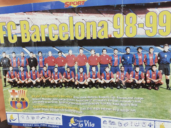 Sammelleidenschaft Sport: POSTER SPORT. PLANTILLA F.C. BARCELONA 98-99. TEMPORADA 1998-1999, BAR&Ccedil;A. 80 X 60 CMS.