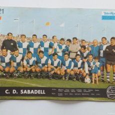 Coleccionismo deportivo: CARTEL LAMINA COLECCIONABLE EQUIPOS FUTBOL CD CE SABADELL TELE EXPRES 1964