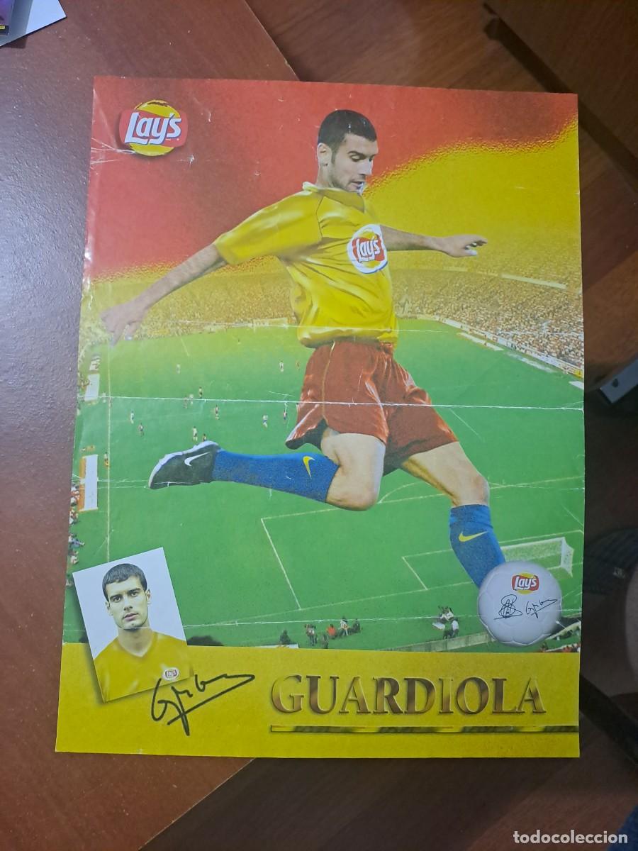 Sammelleidenschaft Sport: CARTEL SUPER POSTER GUARDIOLA BARCELONA ESPA&Ntilde;A PATATAS LAYS 27X39 CM A&Ntilde;O 2000