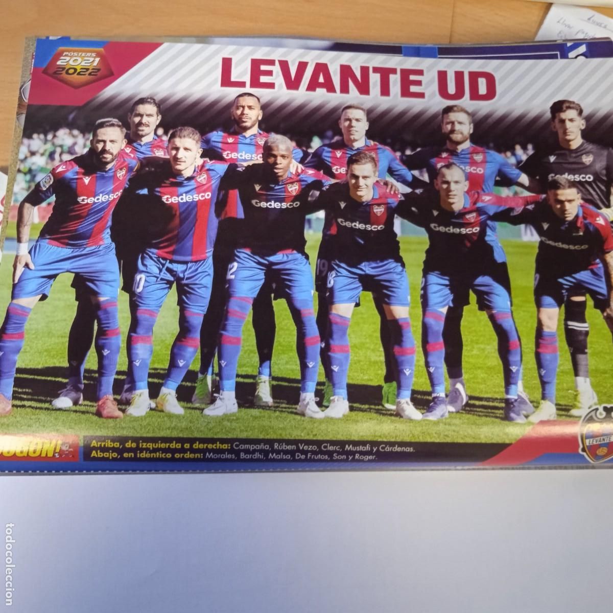 Collectionnisme sportif: Poster Revista Jug&oacute;n 21,5 X 29 cms Levante UD 2021-22