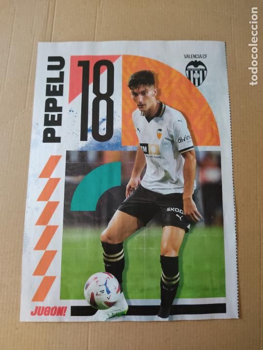 Sammelleidenschaft Sport: PEPELU VALENCIA CATENA OSASUNA 23-24 DOBLE P&Oacute;STER 1 P&Aacute;G REVISTA JUG&Oacute;N LIGA FUTBOL 2023-2024