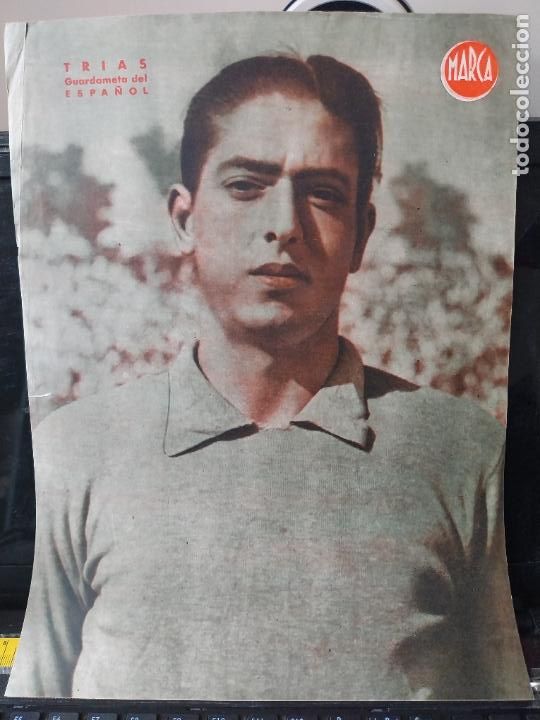 Sammelleidenschaft Sport: TRIAS R C D ESPA&Ntilde;OL MARCA A&Ntilde;OS 40 LAMINA FUTBOL POSTER ORIGINAL 34 X 23.7CM APRX
