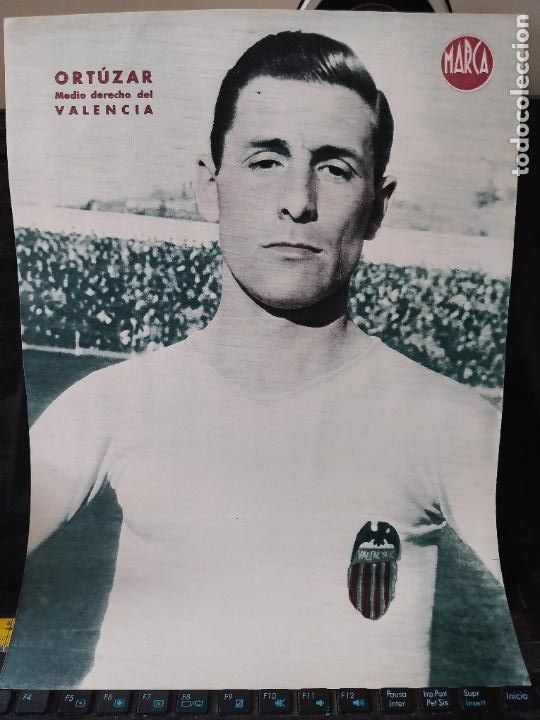 Sammelleidenschaft Sport: ORTUZAR VALENCIA MARCA A&Ntilde;OS 40 LAMINA FUTBOL POSTER ORIGINAL 34 X 23.7CM APRX