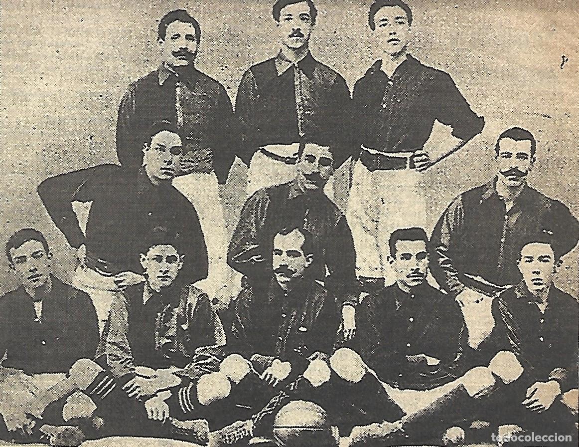 Coleccionismo deportivo: BAR&Ccedil;A: Recorte de un equipo de 1903 - Foto 1