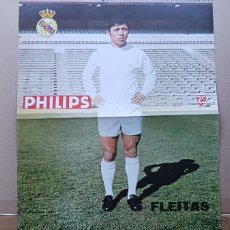 Coleccionismo deportivo: DOBLE POSTER REAL MADRID FLEITAS + BIOGRAFIA 30X42 CM AÑOS' 70 ED. PHILIPS BUEN ESTADO DELP5R