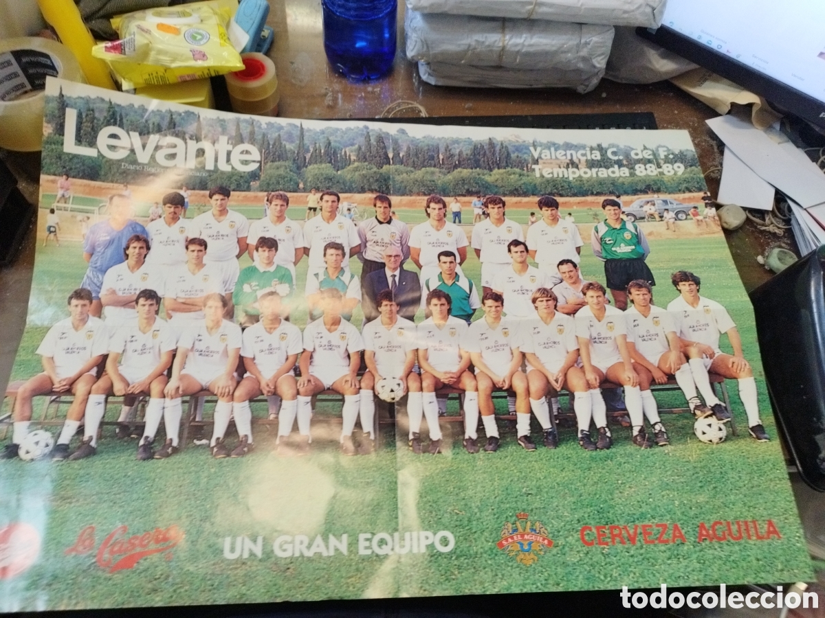 Collectionnisme sportif: Poster Valencia C.F.Temporada 88-89. Levante.48x69 cm. Original