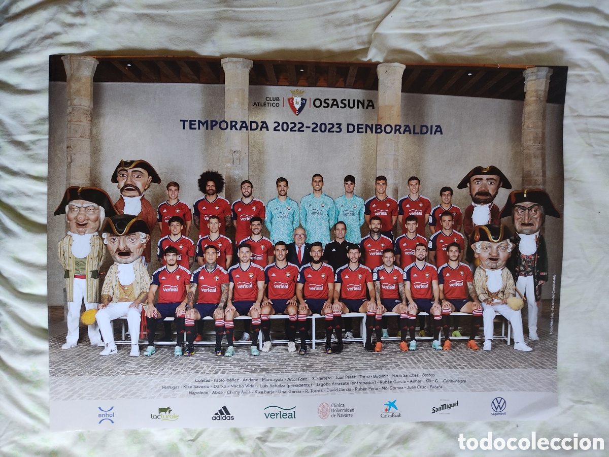 Coleccionismo deportivo: POSTER EQUIPO PLANTILLA OSASUNA 22-23 TEMPORADA 2022-2023 FINALISTA COPA DEL REY MIDE 70 x 50 cm