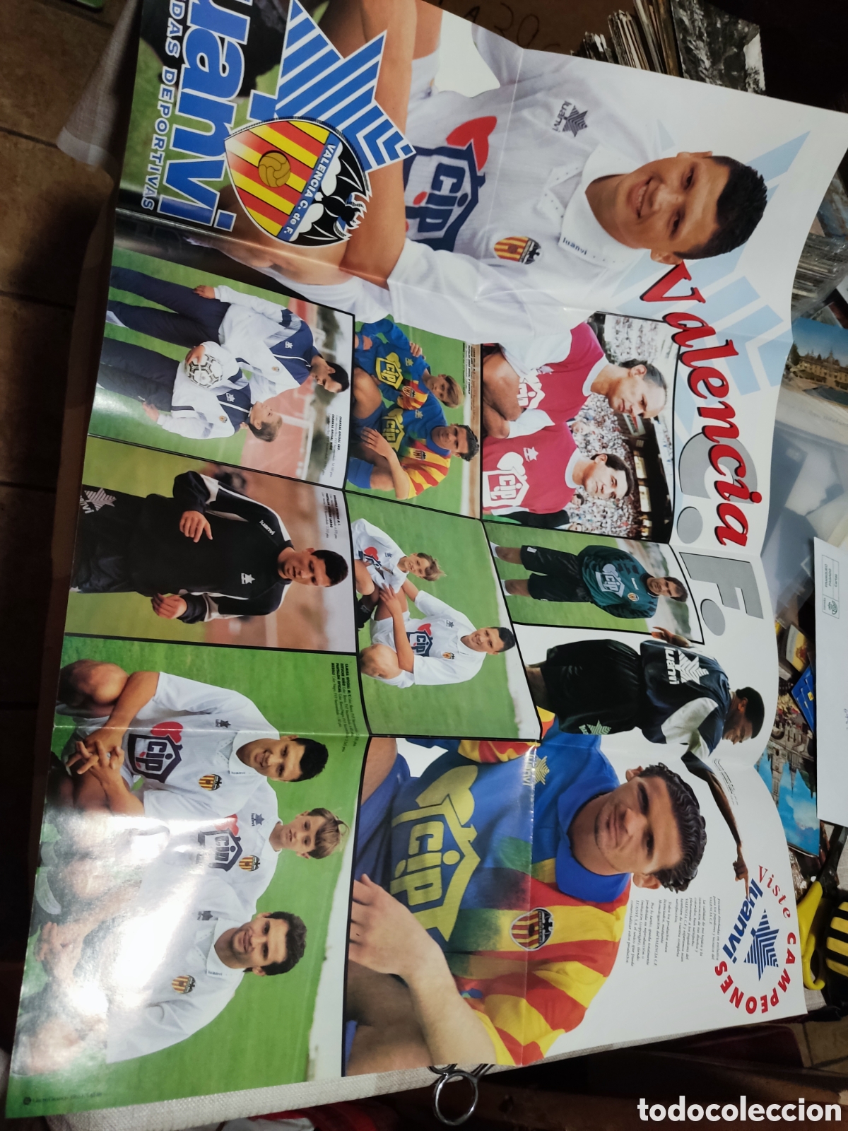 Coleccionismo deportivo: P&oacute;ster Valencia C de F. - Foto 2