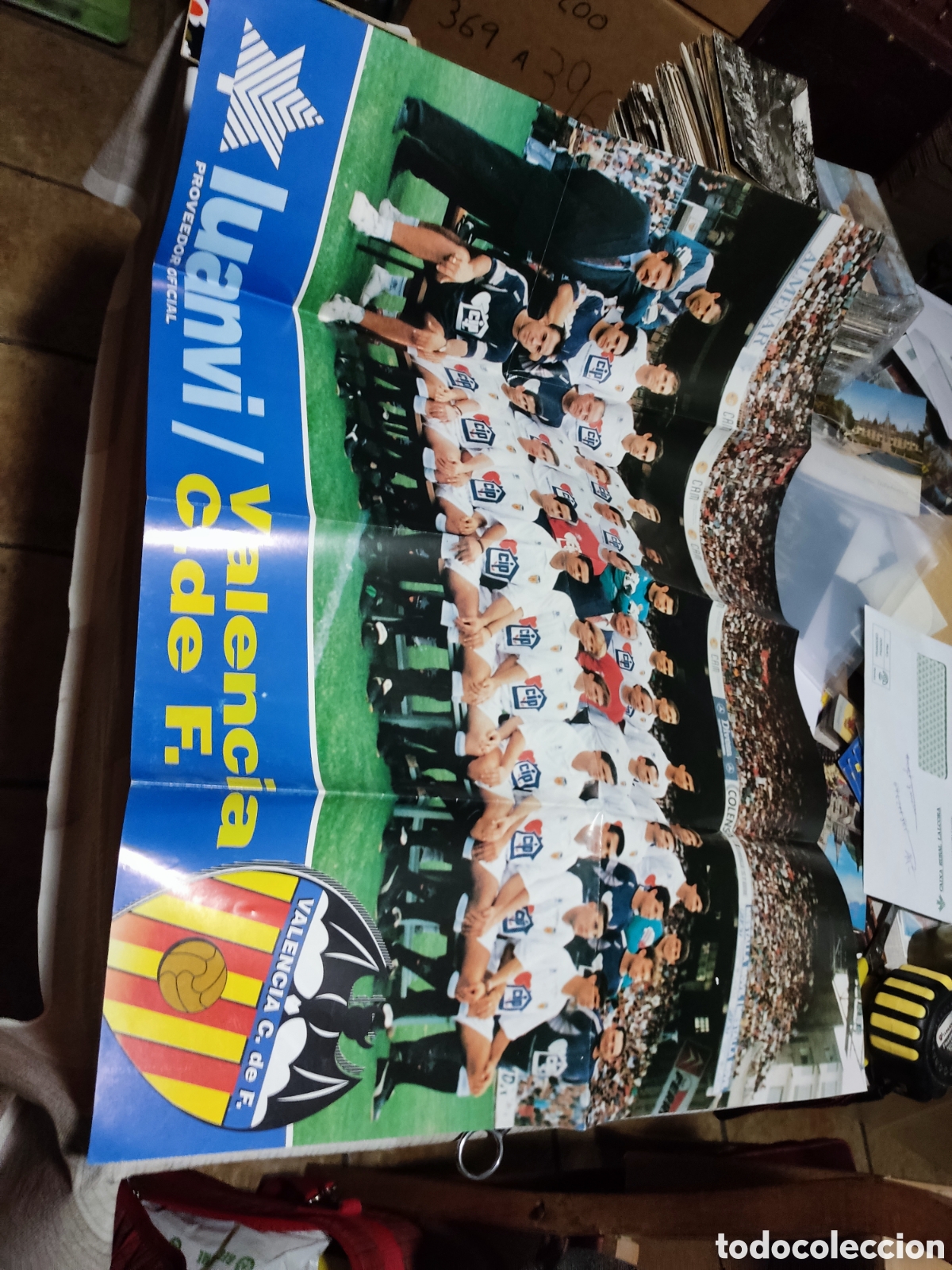 Coleccionismo deportivo: P&oacute;ster Valencia C de F. - Foto 1