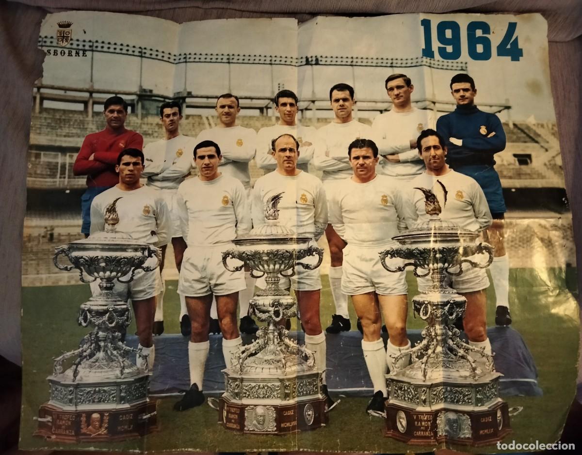 Coleccionismo deportivo: Poster Real Madrid 1964 - Foto 1
