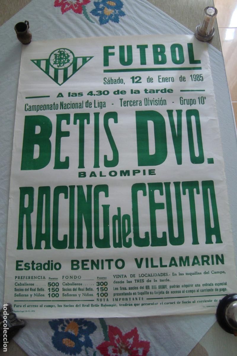 Coleccionismo deportivo: (RESERVADO)CARTEL FUTBOL. BETIS BALOMPIE- RACING DE CEUTA. TERCERA DIVISION. ESTADIO VILLAMARIN 1985