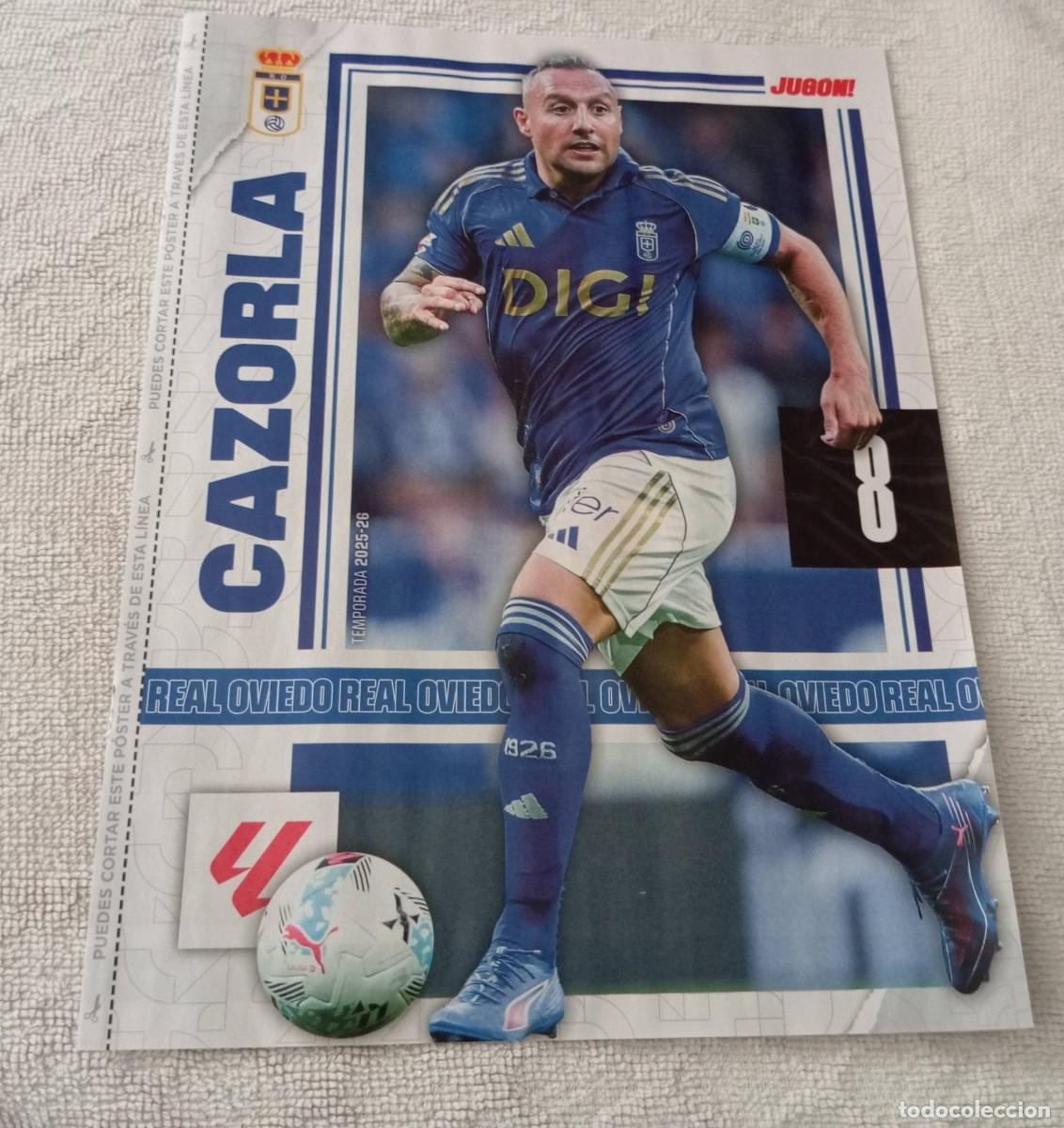 Coleccionismo deportivo: -POSTER DE FUTBOL DEL JUGADOR CAZORLA ( OVIEDO ) TEMPORADA 25-26