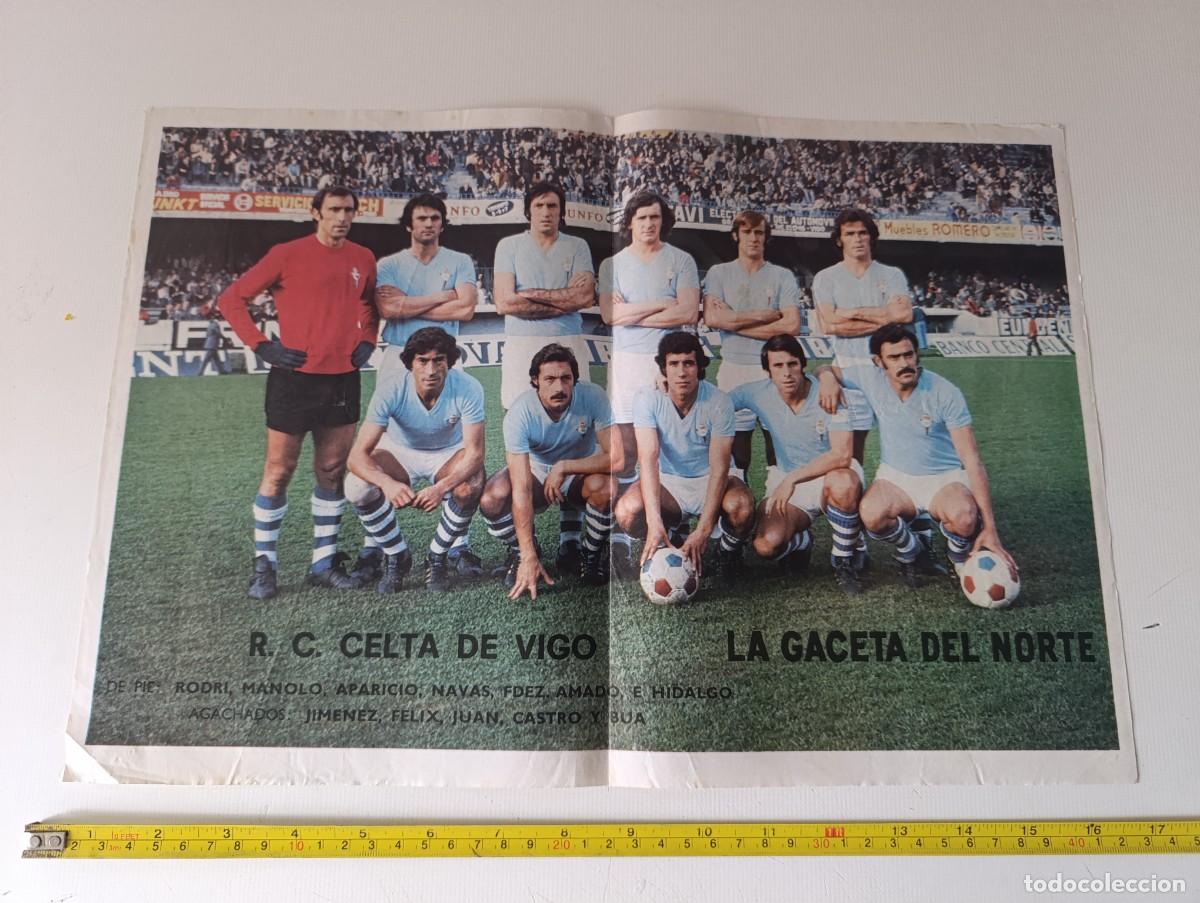 Coleccionismo deportivo: POSTER - ALINEACION R.C. CELTA DE VIGO - LA GACETA DEL NORTE - A&Ntilde;OS 70 - 42CM X 29CM - ( ARRUGA )