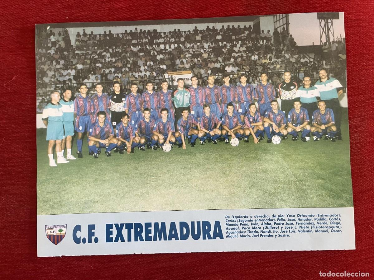 Coleccionismo deportivo: CARTEL POSTER DON BALON PLANTILLA TEMPORADA 95 96 1995 1996 EXTREMADURA